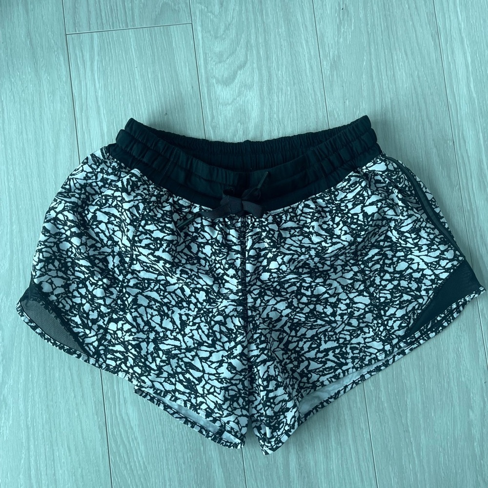Lululemon Hotty Hot Shorts